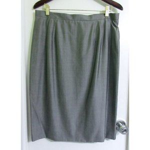 NWT Louis Feraud Pencil Skirt 14 L Pigeon Gray Lightweight Wool Silk